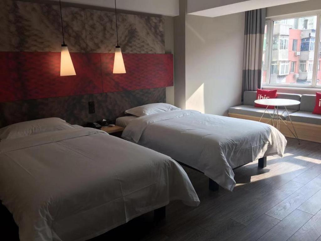 Ibis Shenyang North Station Hotel Екстериор снимка