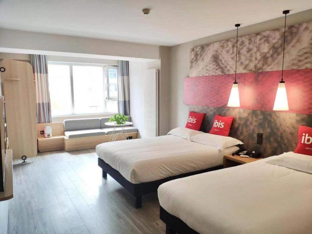 Ibis Shenyang North Station Hotel Екстериор снимка