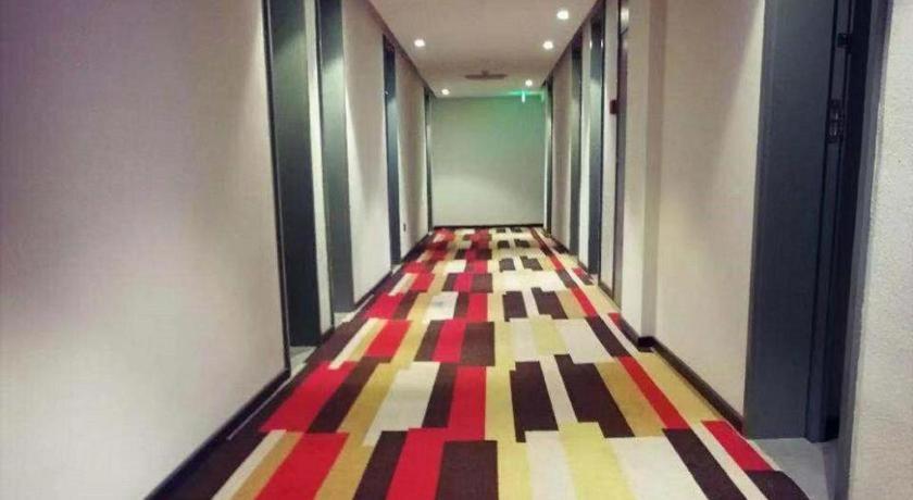 Ibis Shenyang North Station Hotel Екстериор снимка
