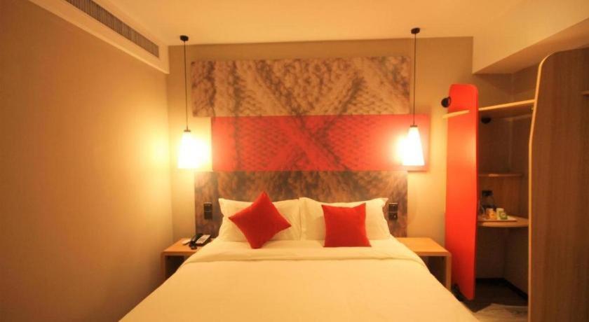 Ibis Shenyang North Station Hotel Екстериор снимка