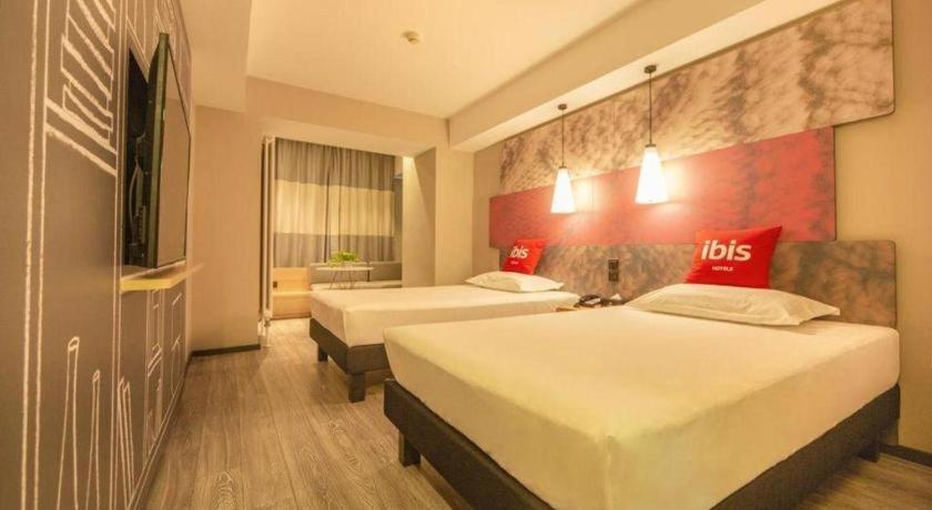 Ibis Shenyang North Station Hotel Екстериор снимка