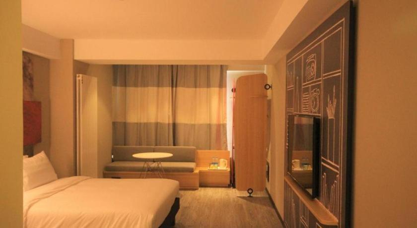 Ibis Shenyang North Station Hotel Екстериор снимка
