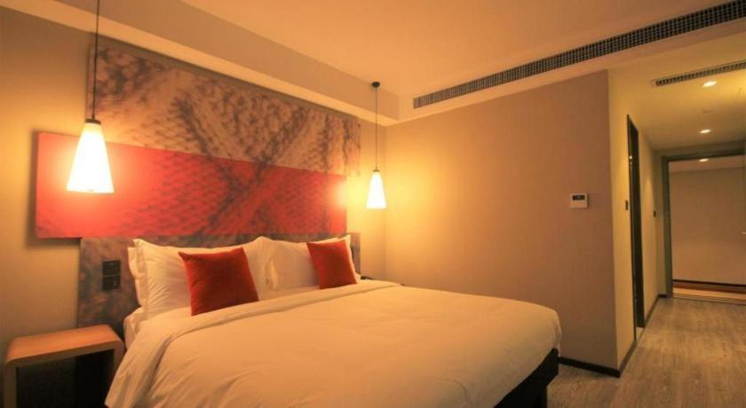 Ibis Shenyang North Station Hotel Екстериор снимка