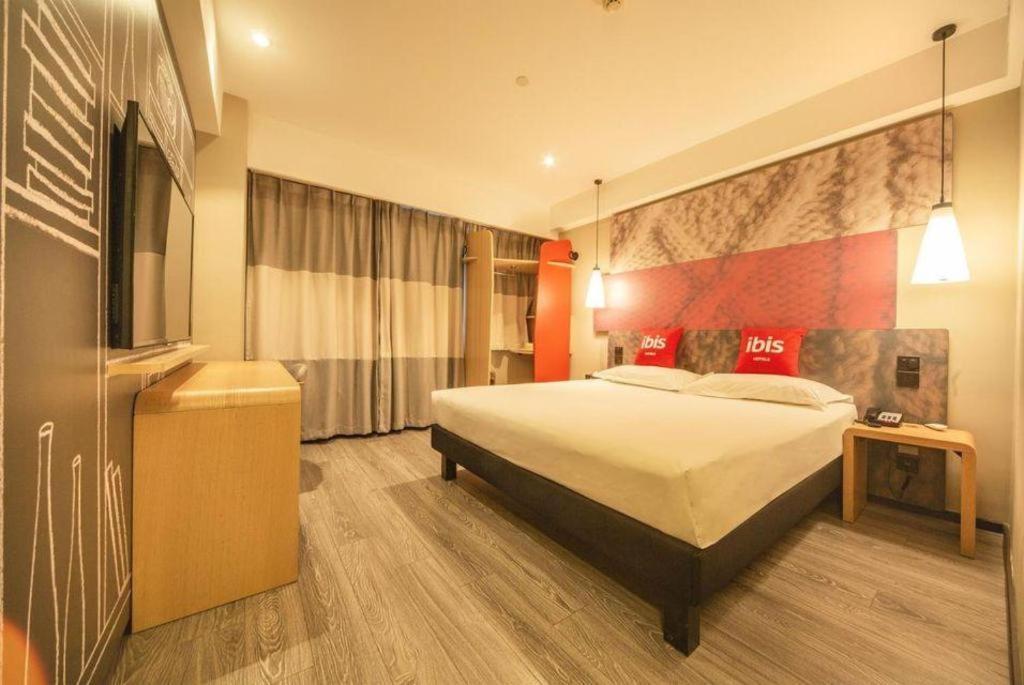 Ibis Shenyang North Station Hotel Екстериор снимка